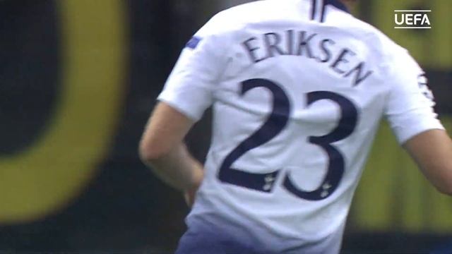 UEFA Awards: UCL Midfielder of the Season shortlist смотреть онлайн