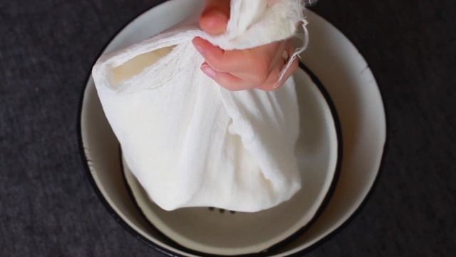 Нежнее чизкейка! Торт СМЕТАННИК с вишней на песочном тесте. Такой простой и вкусный пирог. смотреть онлайн