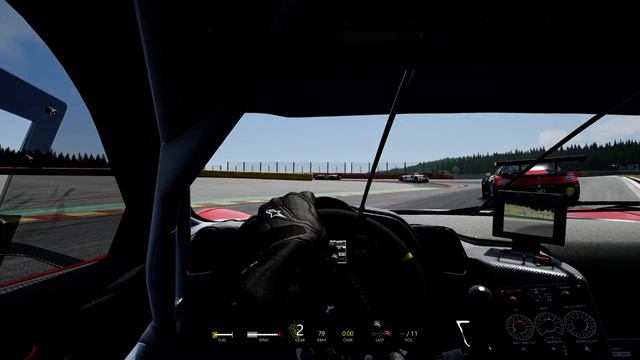 Assetto Corsa 1.04RC Race Against AI смотреть онлайн