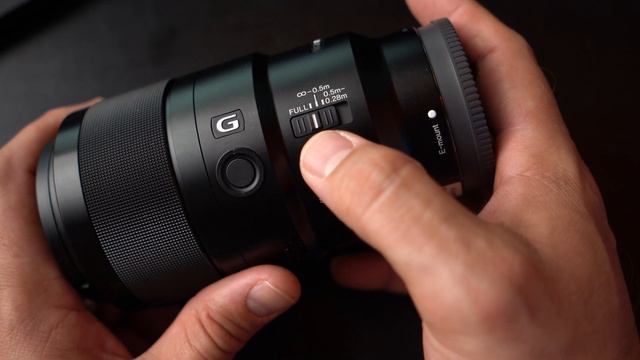 Sony 90mm f2.8 G Macro OSS - Why you need this lens in your bag смотреть онлайн