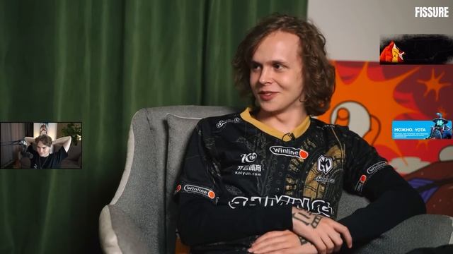 NIX СМОТРИТ ТУПЫЕ ВОПРОСЫ DYRACHYO
