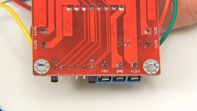 Raspberry Pi Pico W: WiFi Controlled Robot смотреть онлайн