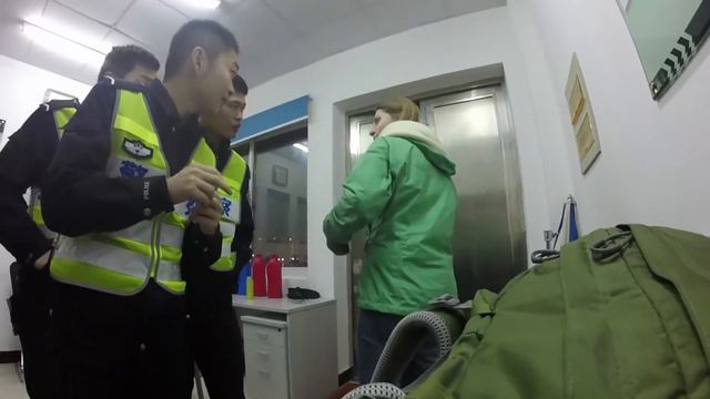 ПЕРВАЯ БЕДА НАШЕГО ПУТЕШЕСТВИЯ // КРУГОСВЕТКА - СЕРИЯ 40 смотреть онлайн