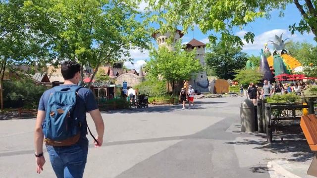 Theme Park Travellers est au Parc Astérix ! Visite du parc et des attractions en 4k le 11 Juin 2021 смотреть онлайн