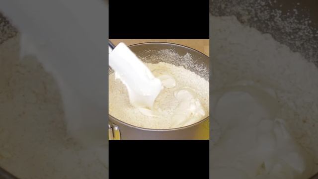 Королевский Яблочный Пирог с творогом #shorts смотреть онлайн