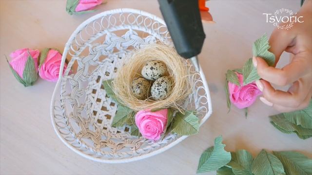 Simple decoration of an old basket / Простой декор старой корзинки на пасху / DIY Tsvoric смотреть онлайн