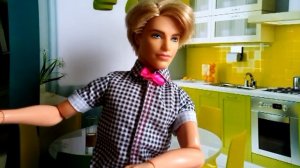 Пранк Кен изменяет Барби с Ракель, Розыгрыш Barbie , Видео с куклами новая История Кукольная Жизнь