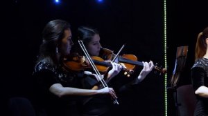 23. В церкви. Петр Чайковский. Детский альбом.