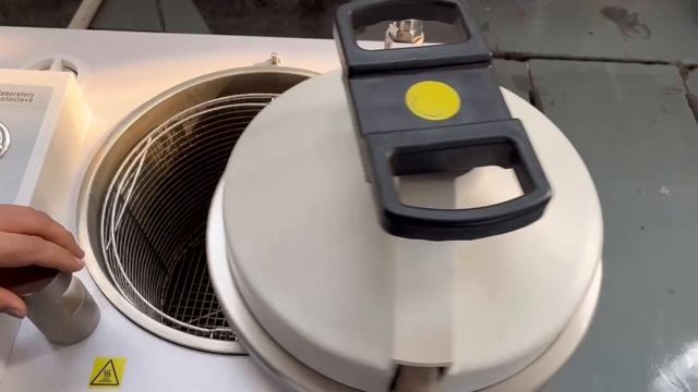 80L Vertical steam sterilizer with touch screen смотреть онлайн