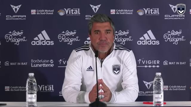 La conférence de presse avant Bordeaux-Rodez смотреть онлайн
