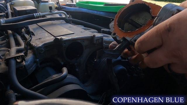 REDUCED POWER WARNING! P0121 P2119 P 2176 P0700 How to replace a Saturn VUE throttle body смотреть онлайн
