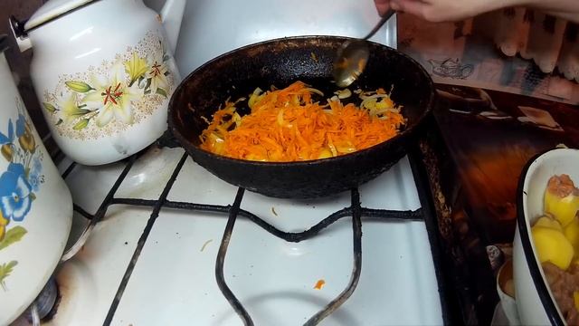 Картошка с Мясом .Фаршированный Картофель.Potatoes. смотреть онлайн