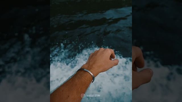 Металлический браслет с гравировкой от БРАСЛЕТ STORY | Moment things by Artem Morozov смотреть онлайн