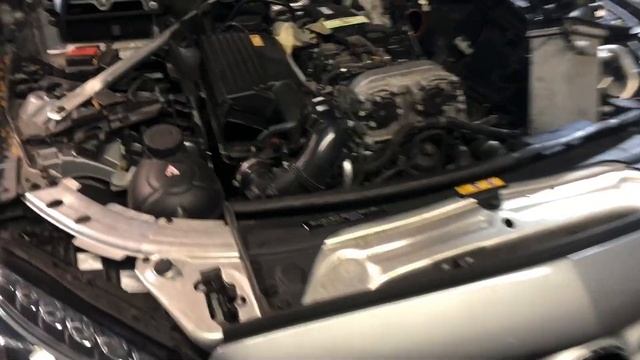 2015 C300 2.0l Mercedes , crankcase ventilation line /oil separator . смотреть онлайн