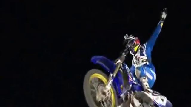 Monster Energy-Yamaha and red bull X-Fighters video смотреть онлайн