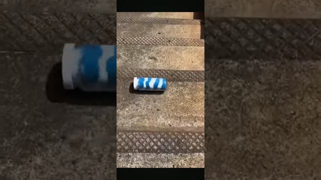 бутылки по лестнице бью смотреть онлайн