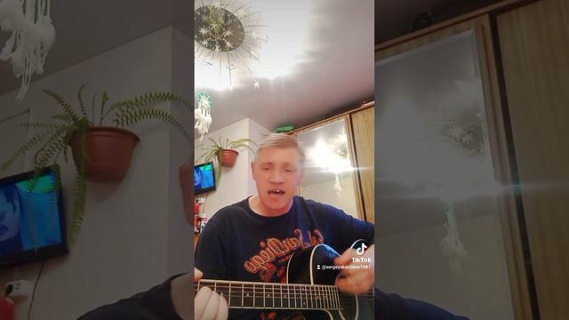 Дмитрий Василевский"Дорожное радио" кавер смотреть онлайн