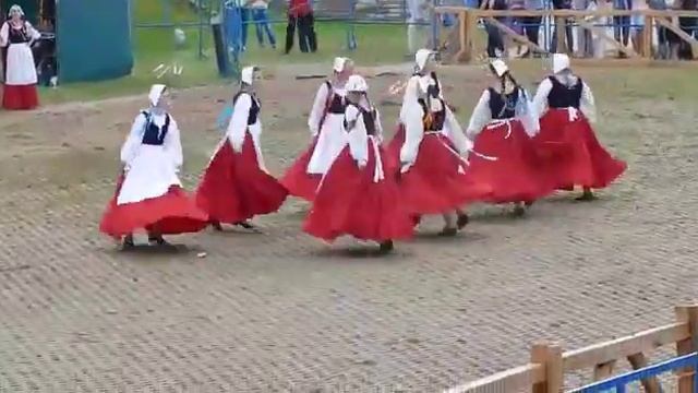 Английский танец смотреть онлайн