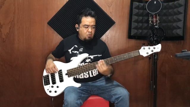 YAMAHA TRBX 305 ‼️🔥 - Review de este GRAN BAJO ELÉCTRICO. 👀 смотреть онлайн