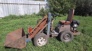 Погрузчик с самодельным реверсом для себя.