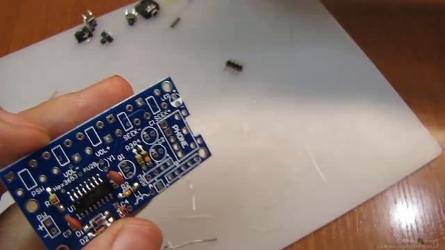 FM Radio на микросхеме HEX3653, Набор для сборки. смотреть онлайн