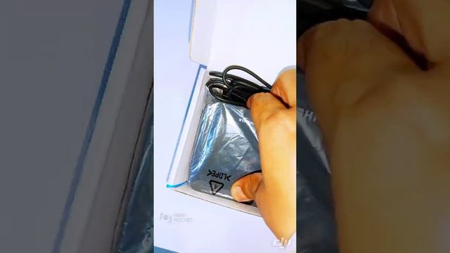 sennheiserbt-t100-bluetooth-transmitter Vlog - Syed Monib ul hasan смотреть онлайн