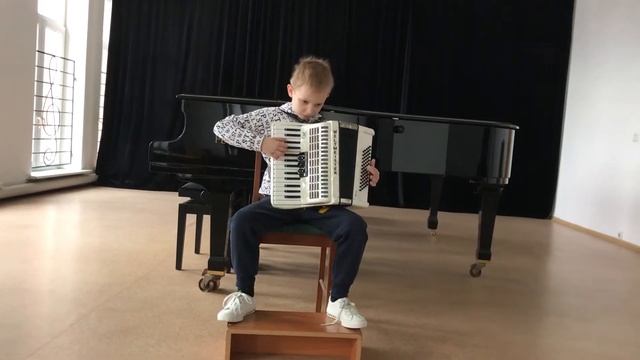 Р.н.п. «Как у наших, у ворот». У.н.п. «Зайчик» смотреть онлайн