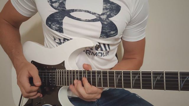 Queen - Bohemian Rhapsody (Solo Guitar Cover) смотреть онлайн
