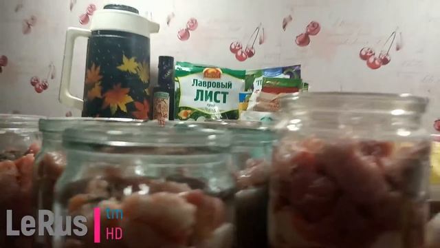 Свиная тушенка в духовке, печке / Домашняя тушенка на зиму смотреть онлайн