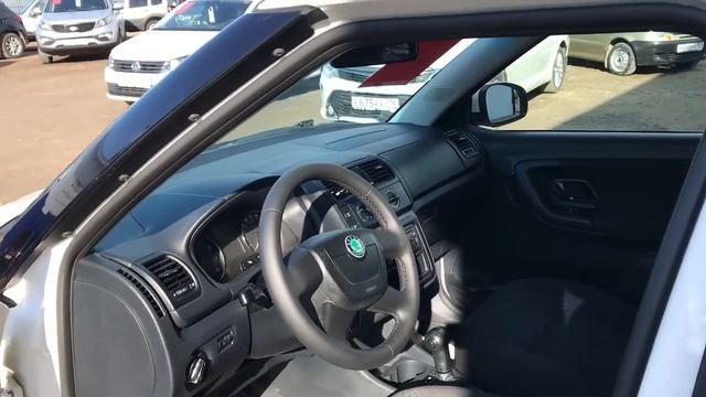 Skoda Fabia, 2011 смотреть онлайн