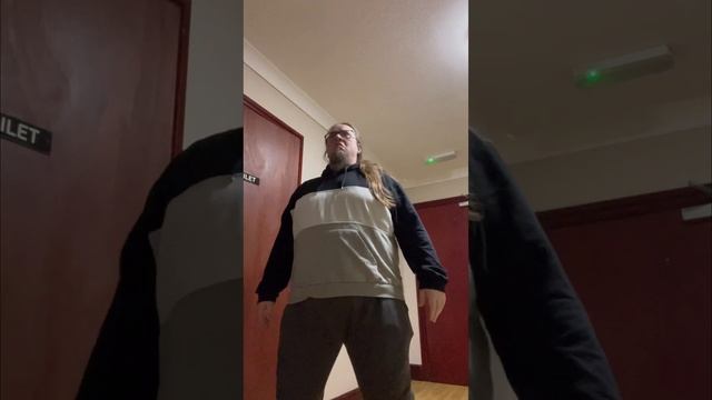 Try not to headbang challenge #shorts #metal #headbanging смотреть онлайн