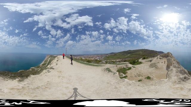 Анапа. Ласточкины гнезда. Видео 360°. 24 апреля 2022. смотреть онлайн