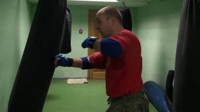 Ударно-защитные действия на разных снарядах. Street fighting S.P.A.S. смотреть онлайн