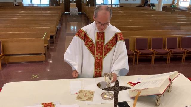 The Mass Explained - Part 7: The Eucharistic Prayer смотреть онлайн