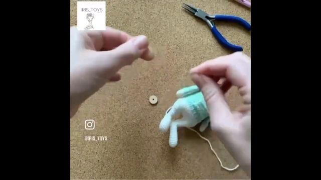 Поворотно-наклонная голова Кролику в худи, реснички для девочки Кроличихи #amigurumi смотреть онлайн