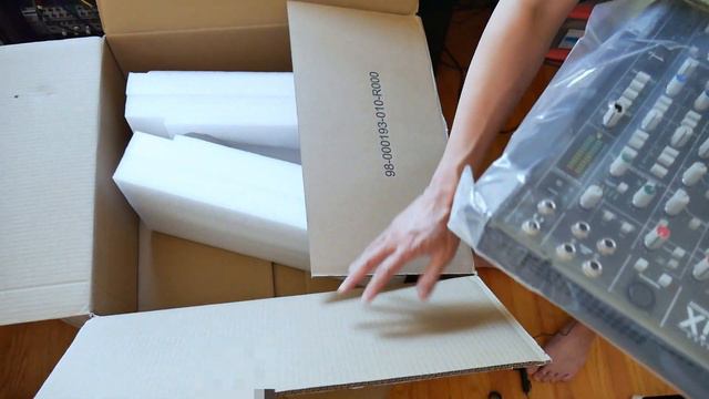SSL Big Six Review: Part 1 Unboxing, Build Quality, Interface смотреть онлайн
