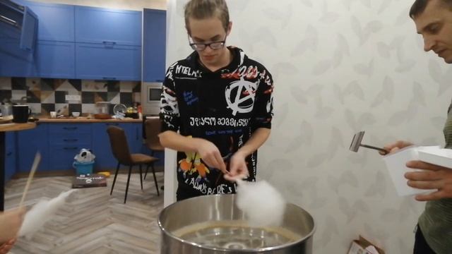 ГОТОВЛЮ СЛАДКУЮ ВАТУ ДОМА смотреть онлайн