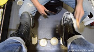 Чистим ботинки ASMR