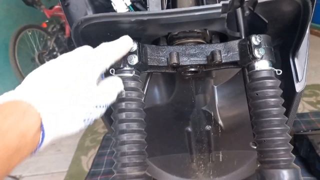 Обзор и Т.О китайского скутера, YAMAHA BWS 125 после покупки. смотреть онлайн