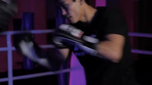 Встречайте – Сандан Санданов! #ratelprofight #box #boxing #knockout #fight смотреть онлайн