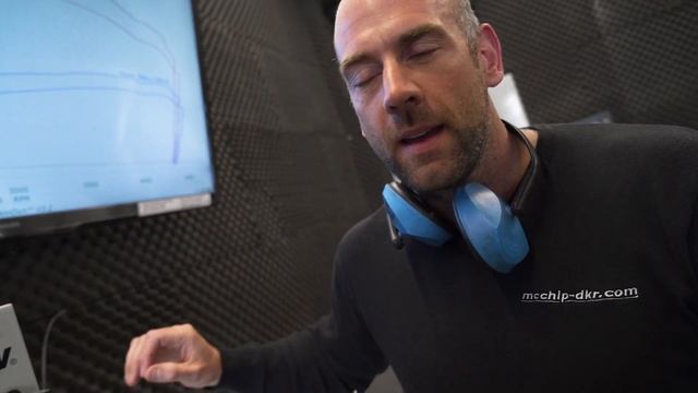 Audi Q7 6.0 V12 TDI STAGE 2+ | 100-200 Km/h | Mcchip-dkr