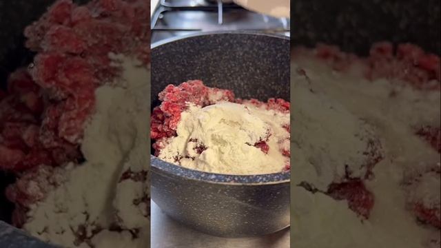 ТРАЙФЛЫ КРАСНЫЙ БАРХАТ В СТАКАНЧИКАХ С КРЕМОМ ЧИЗ #food #еда #вкусно #рецепты смотреть онлайн