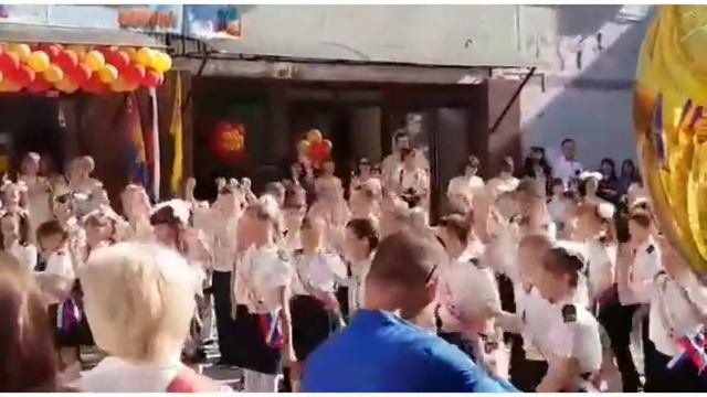 VLOG #3 линейка в школе смотреть онлайн