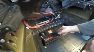 Как снять аккумулятор на BMW X5 E53 и не сбросить настройки