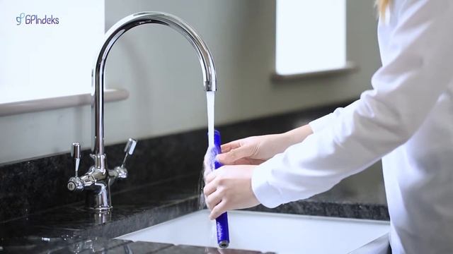 Dyson V8 Süpürge Başlıklarını Temizlemek смотреть онлайн