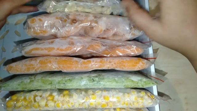 Маленький разбор моей морозилки смотреть онлайн