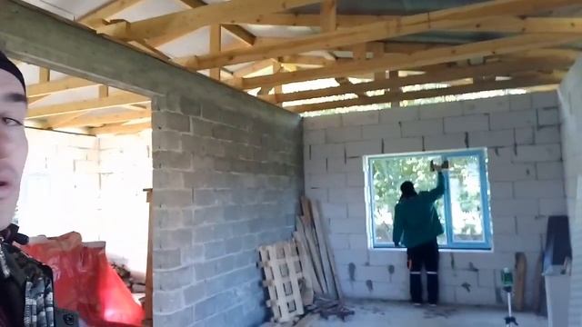 вот наконец то и прибыли окна , установка в дом студию. смотреть онлайн