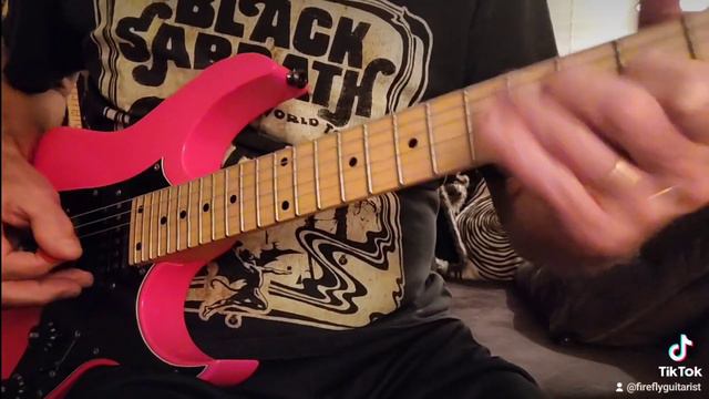 Ibanez Micro + BOSS Katana Mini смотреть онлайн