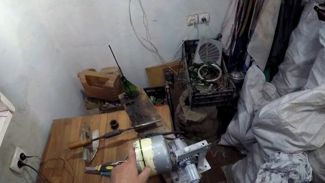 Пэт бутылка- 100w против 2х/КВ. смотреть онлайн