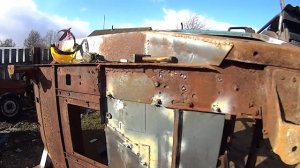 Ремонт кабины МТЗ УК часть 1387
